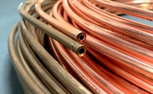 Read more about the article Przewody Hamulcowe: Miedź czy Miedzionikiel (Kunifer)? Co Wybrać? Poradnik DANMAG Głogów